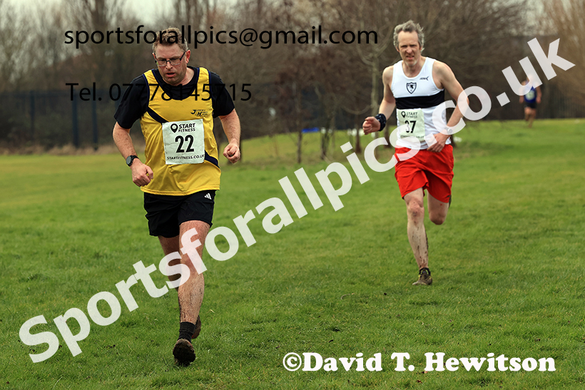 Mens 35s to 64s and, 2025 NEMAA Cross Country Champs., Acklam, Middlesbrough. Photo: David T. Hewitson/Sports for All Pics